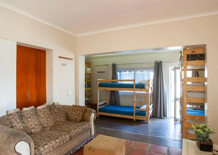 Strand Dormitory 8 Sleeper Helderberg Ct